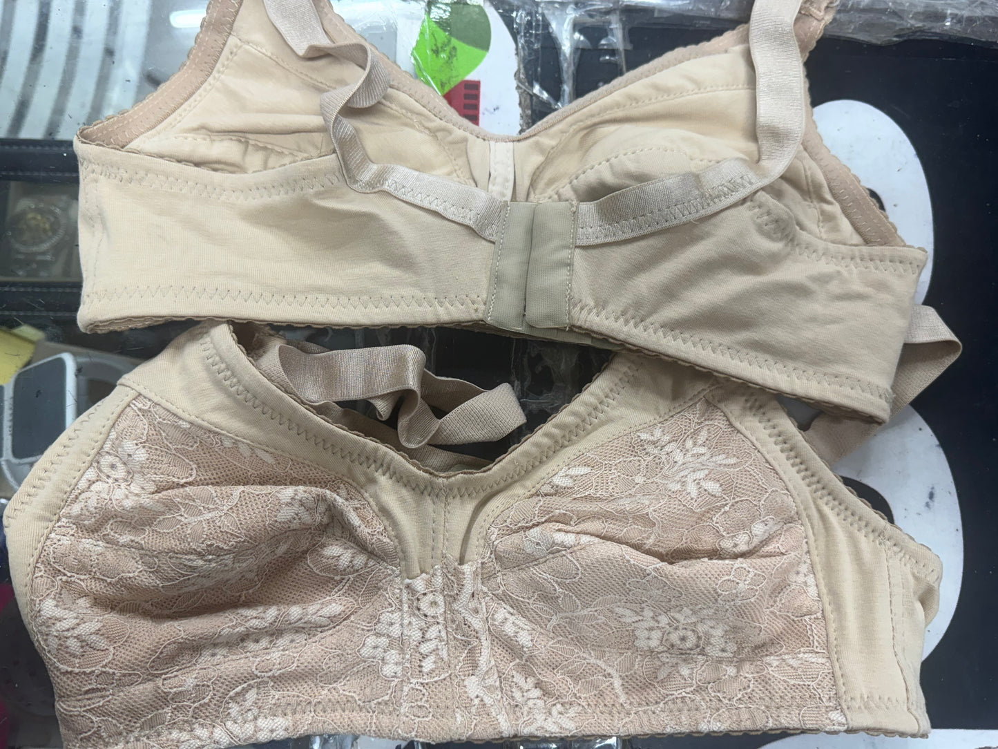 emery soft lace cotton bra (not padded) برا قطن من الداخل ومن الخارج دانتيل غير مبطن 509